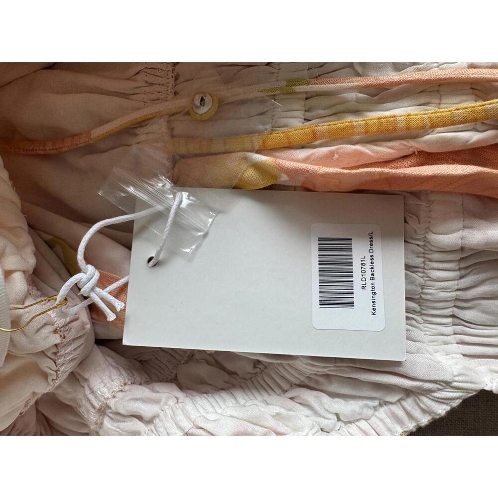 Off-Shoulder Floral Mini Dress in Peach and Yellow - Picture 9 of 9
